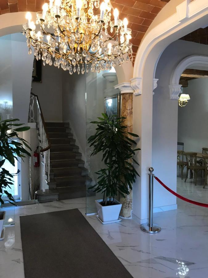 Hotel Paola Altopascio Kültér fotó
