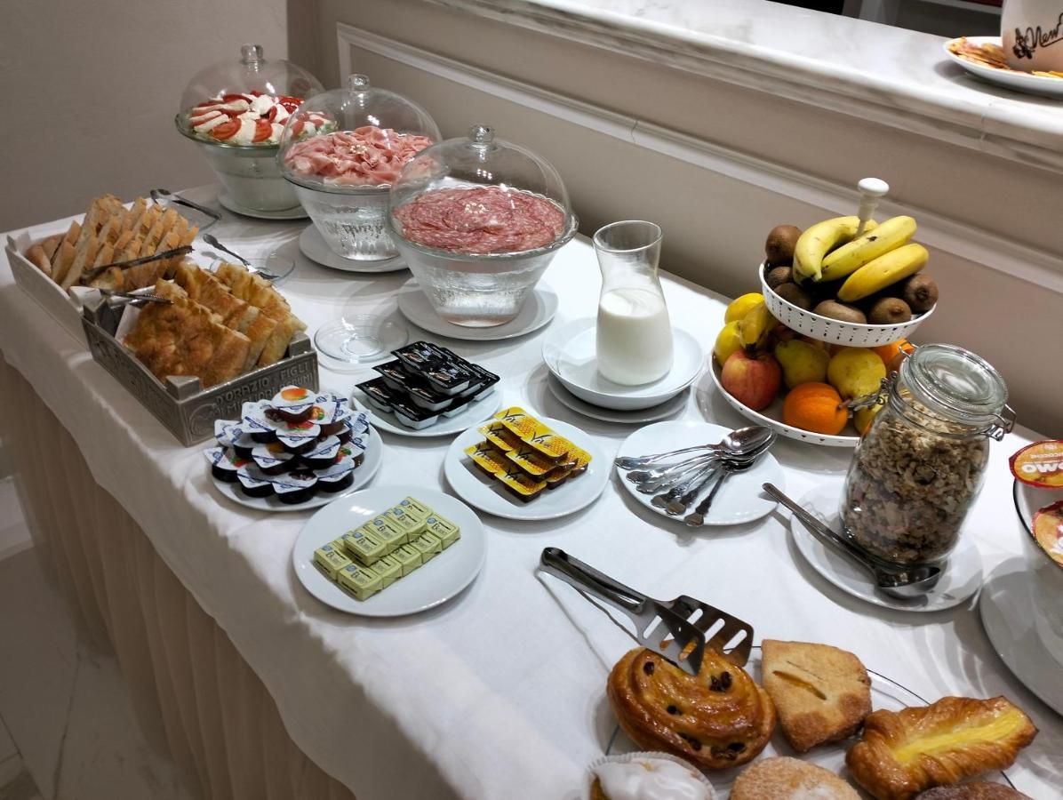 Hotel Paola Altopascio Kültér fotó