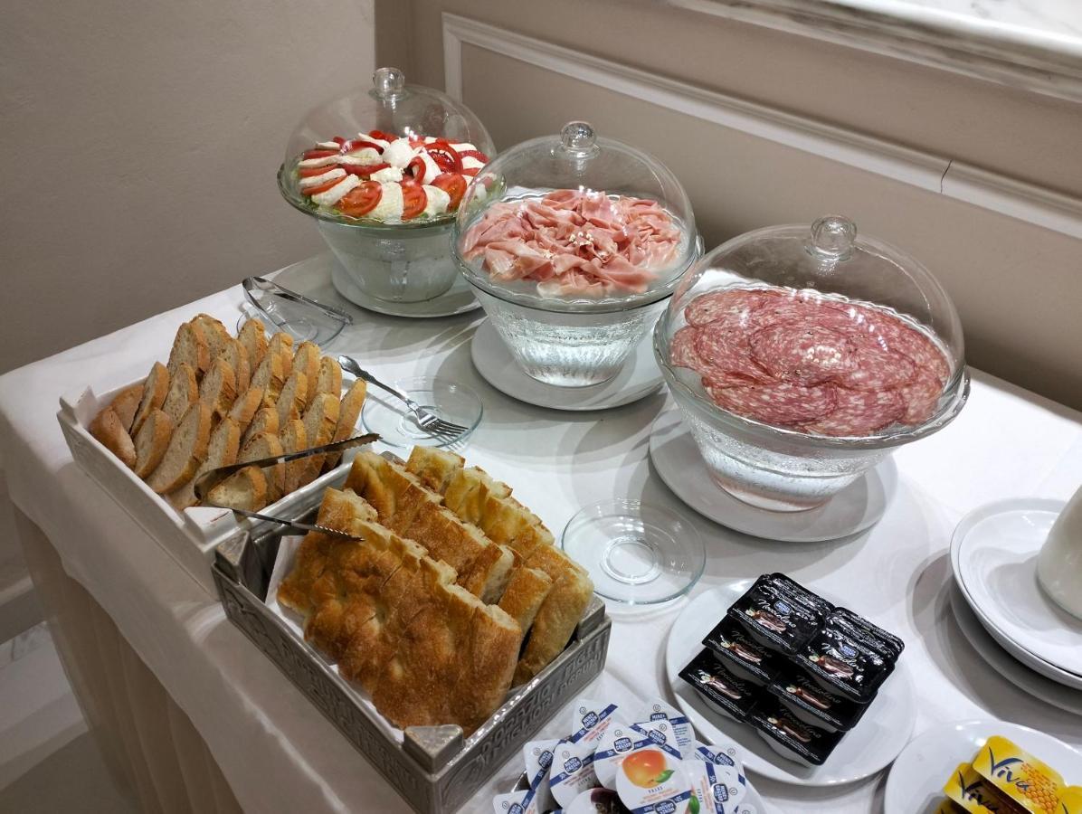 Hotel Paola Altopascio Kültér fotó