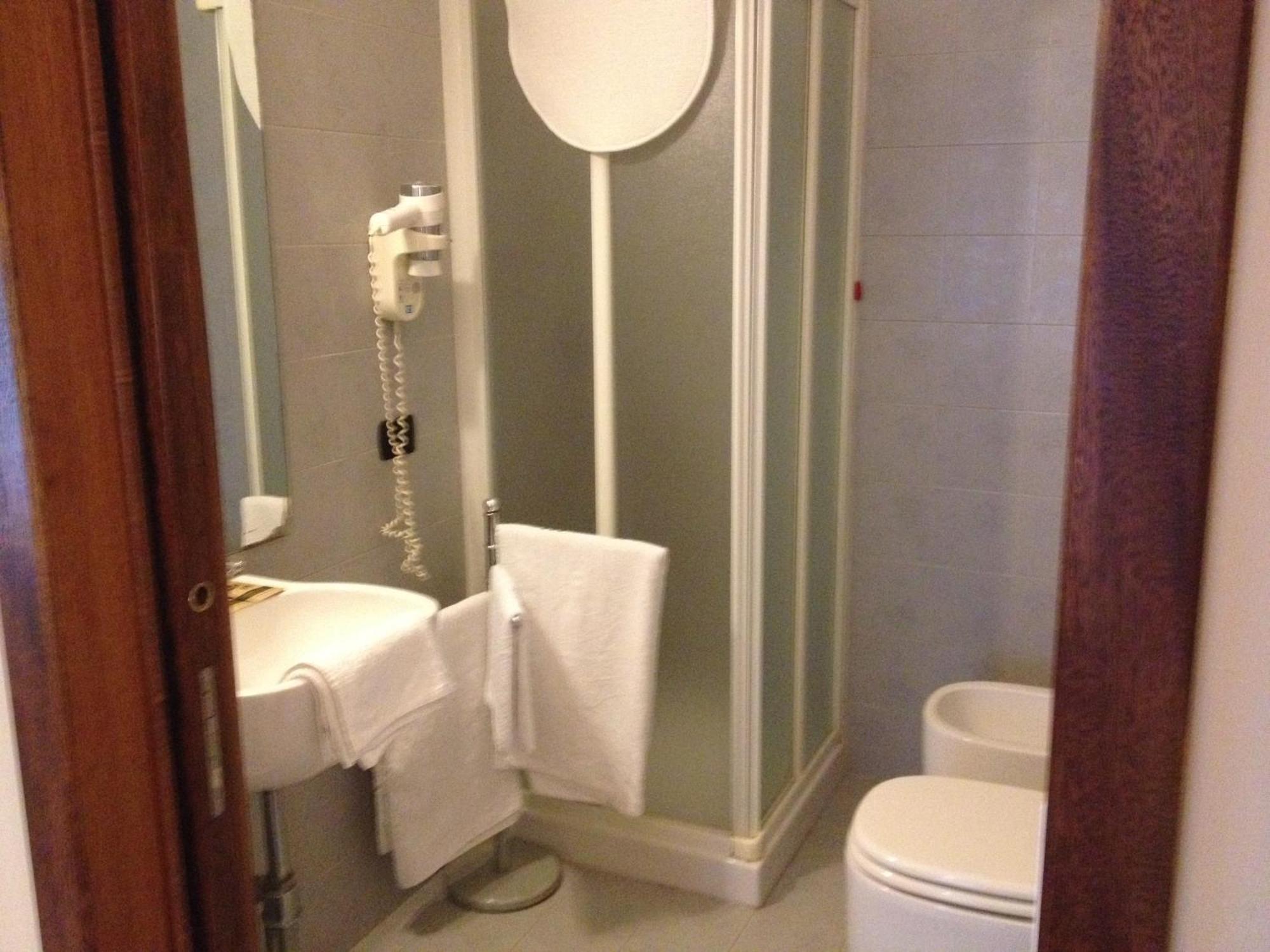 Hotel Paola Altopascio Kültér fotó